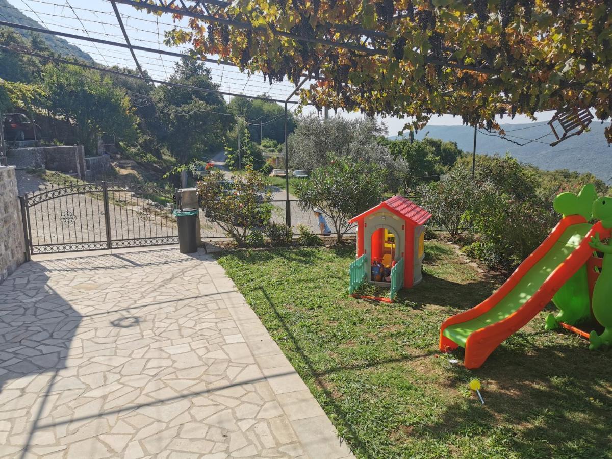 Vila Nikola Bratesici Exterior photo